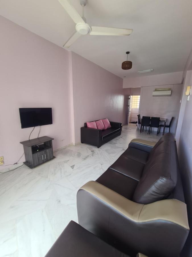 Glory Beach Resort Seaview Private 2Br Port Dickson Exterior photo