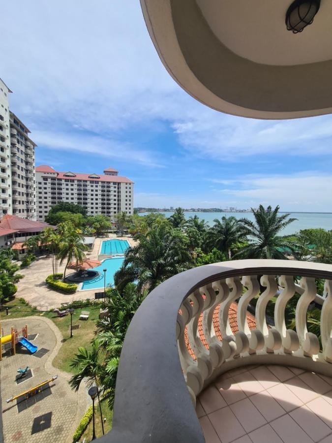 Glory Beach Resort Seaview Private 2Br Port Dickson Exterior photo